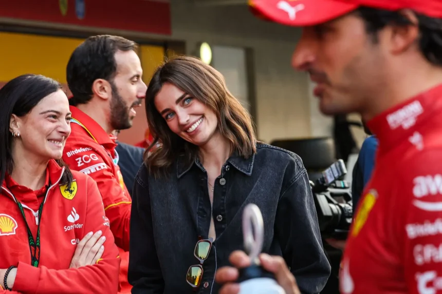 Carlos Sainz’s girlfriend