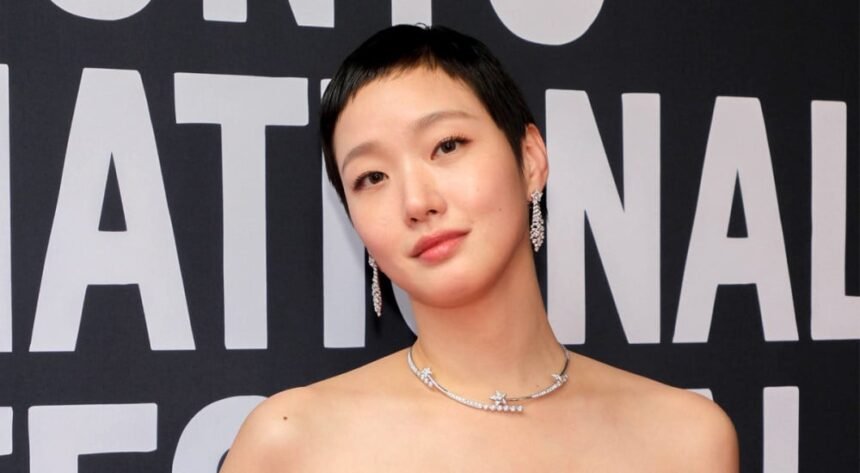 kim go-eun husband
