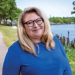 kelly bates asks supporters not to take out their anger on nbc 10 ...